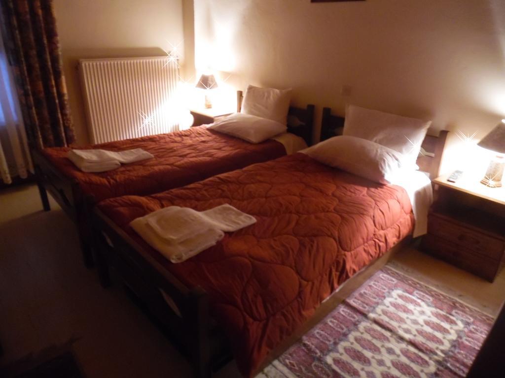 Elatos Rooms Mikrón Khoríon Pokoj fotografie